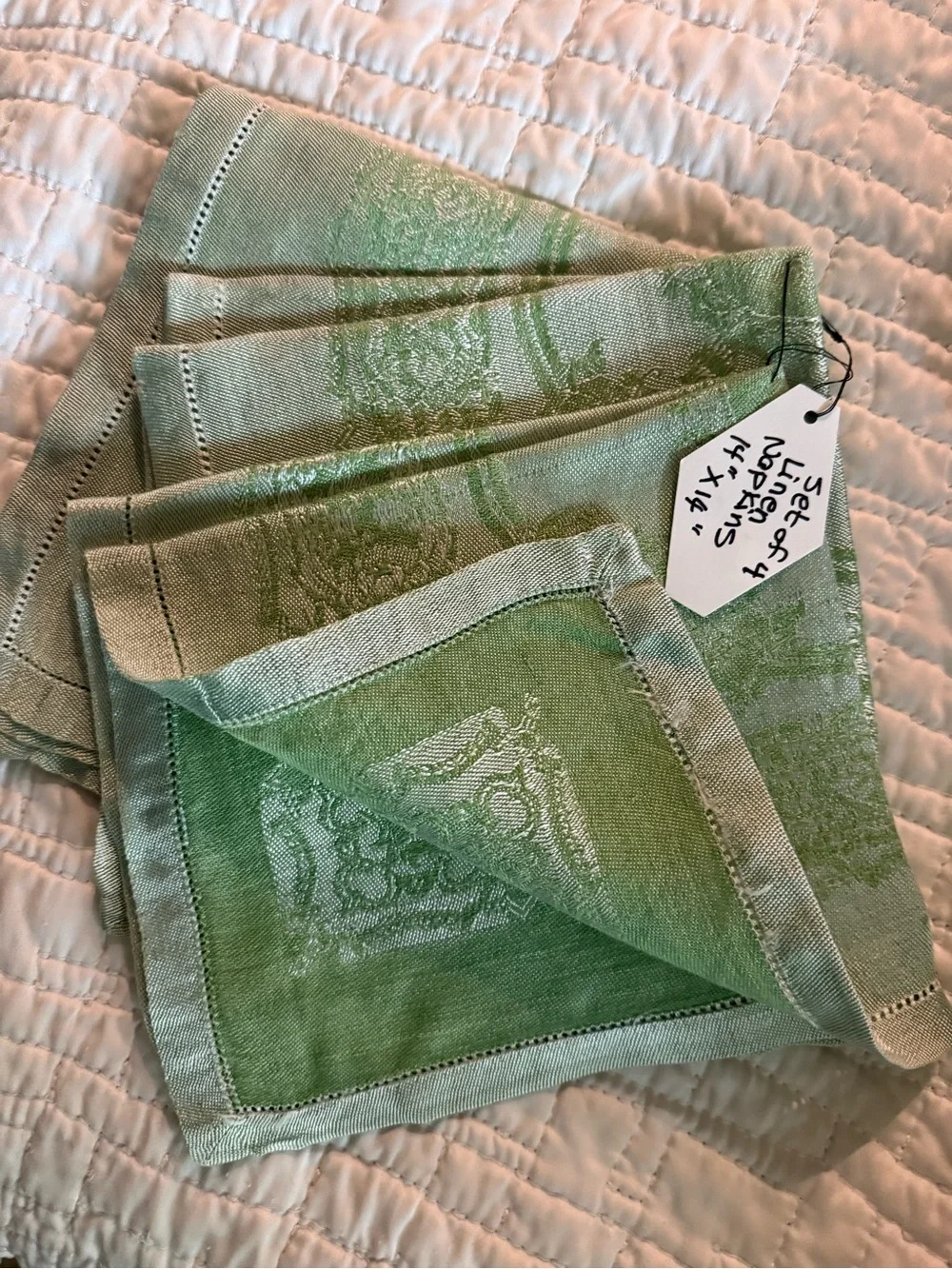Linen Napkins Set of 4 in Light Green